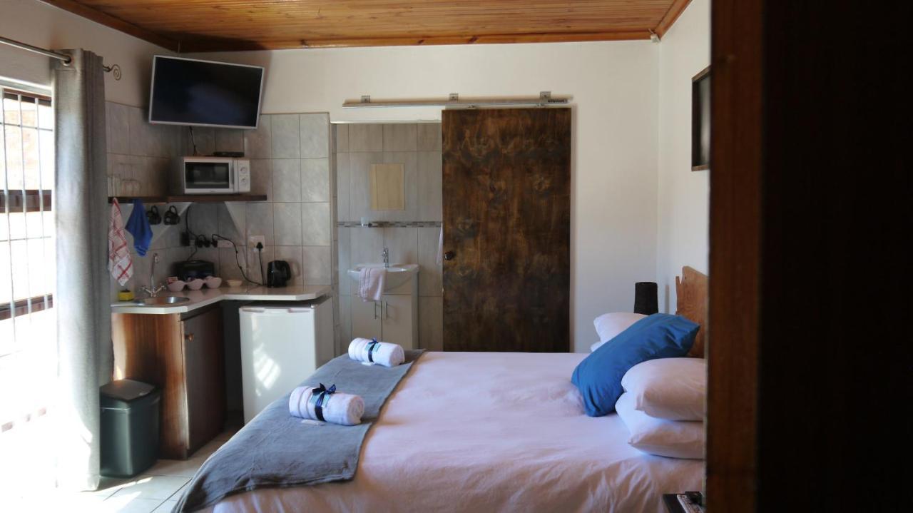 Lägenhet på 30 m² i Bluewater Bay, med 1 sovrum och 1 badrum  Port Elizabeth Exteriör bild